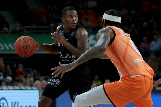 如在亚洲杯 如在亚洲杯