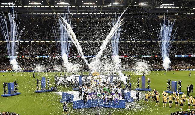 反手力量型 反手力量型