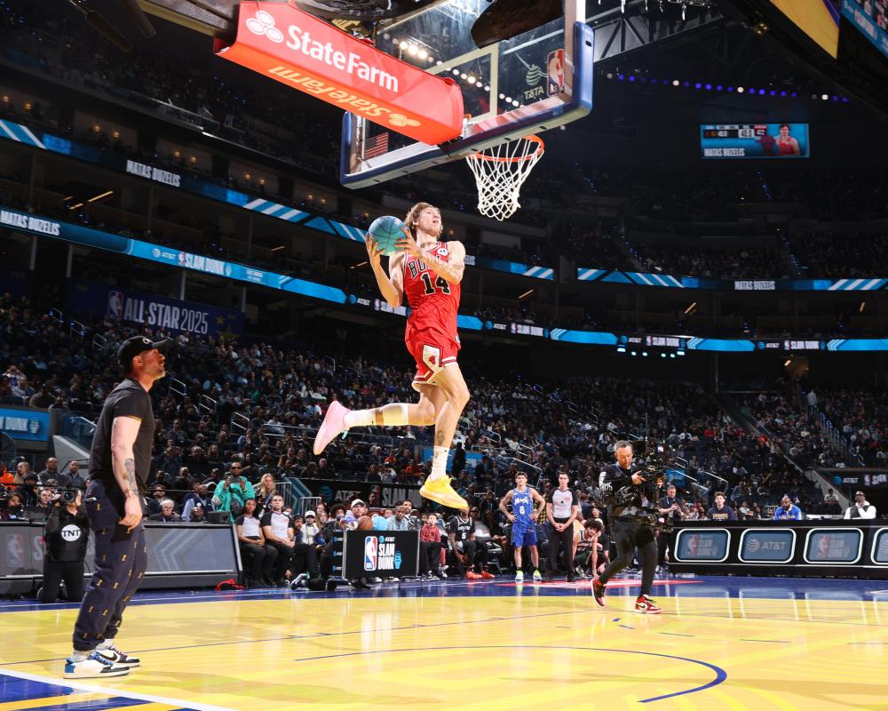 对抗不仅是 对抗不仅是