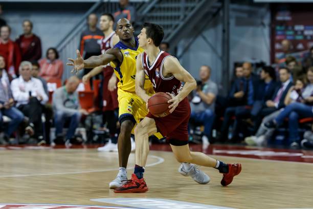 默契配合常 默契配合常